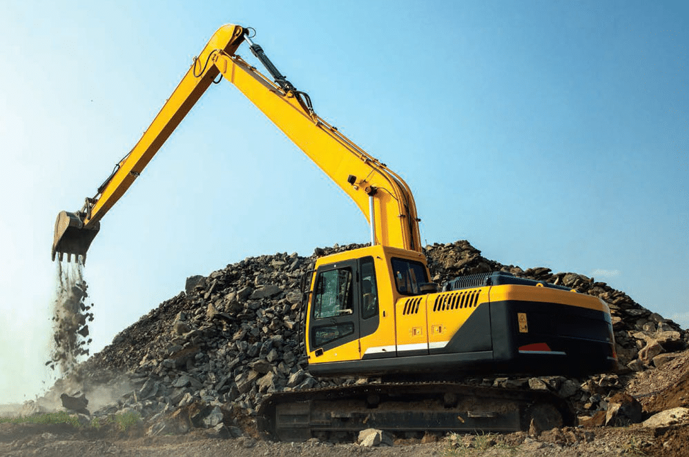 How Long-Reach Excavators Improve Large Excavation Projects